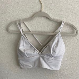 Lululemon workout top.